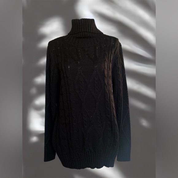 Zenana Outfitters Sweaters - ZENANA Black Cable-Knit Turtleneck Sweater - Women's